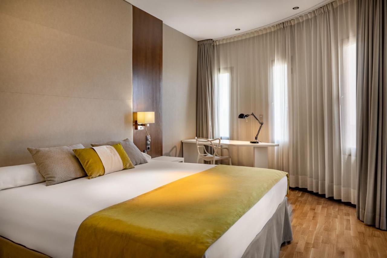 Hotel Parque Real Ciudad Real Bagian luar foto