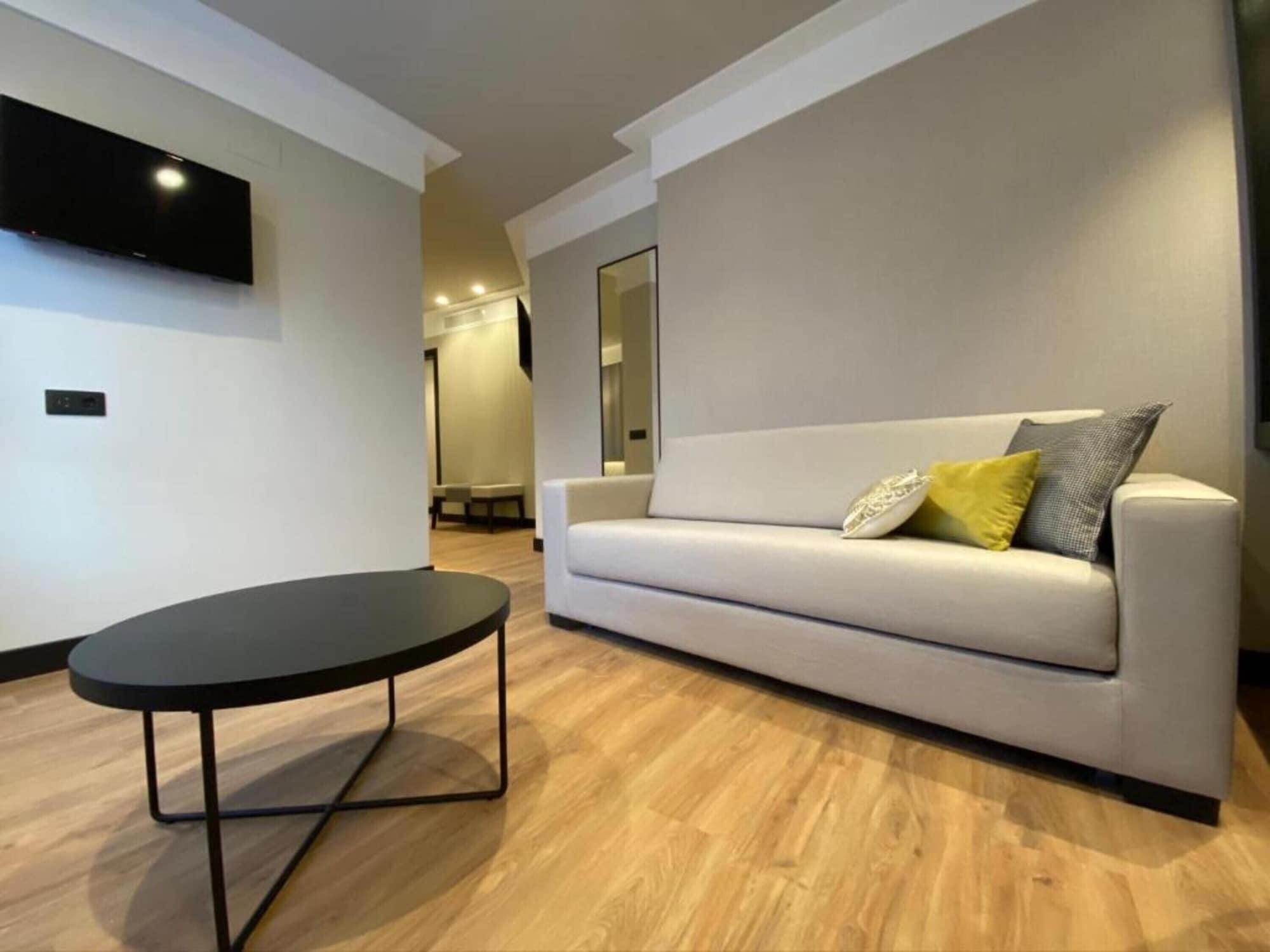Hotel Parque Real Ciudad Real Bagian luar foto